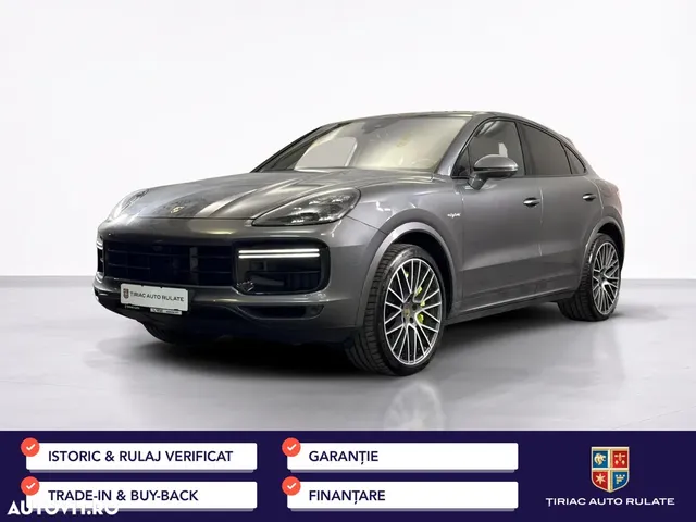 PORSCHE CAYENNE COUPE