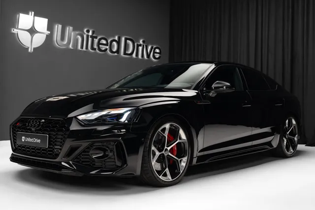 AUDI RS5