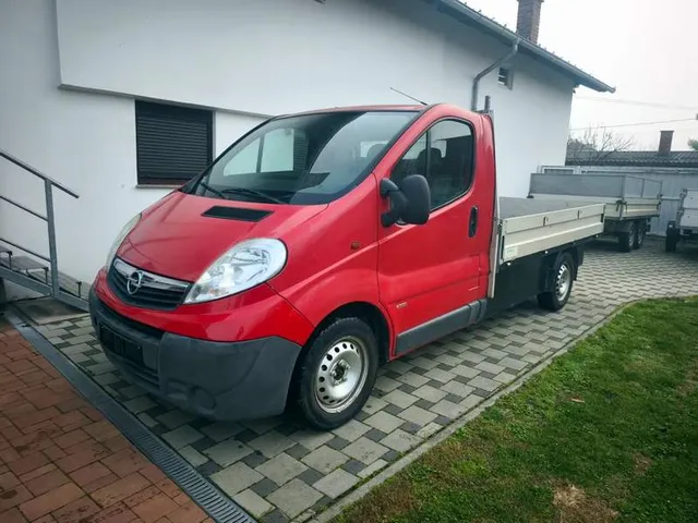 OPEL VIVARO