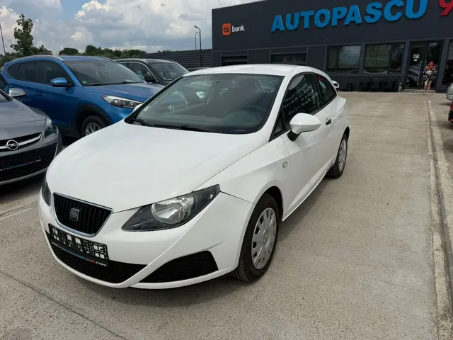 SEAT IBIZA