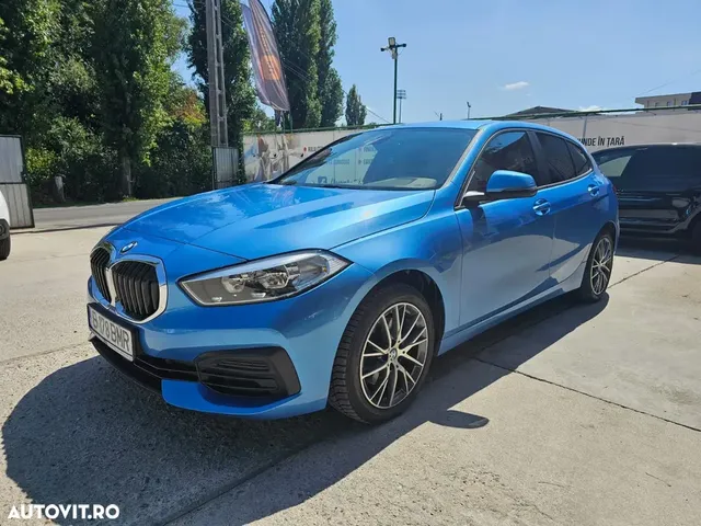 BMW 1 SERIES