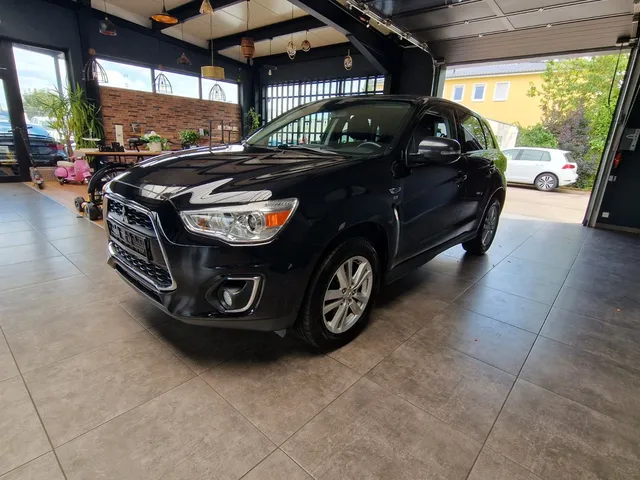 MITSUBISHI ASX