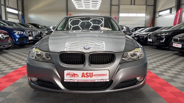 BMW 318I