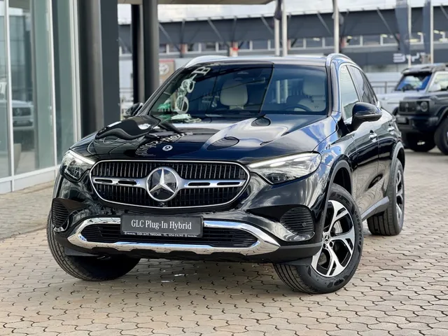 MERCEDES-BENZ GLC