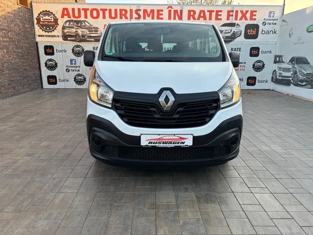 RENAULT TRAFIC