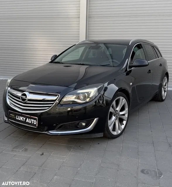 OPEL INSIGNIA