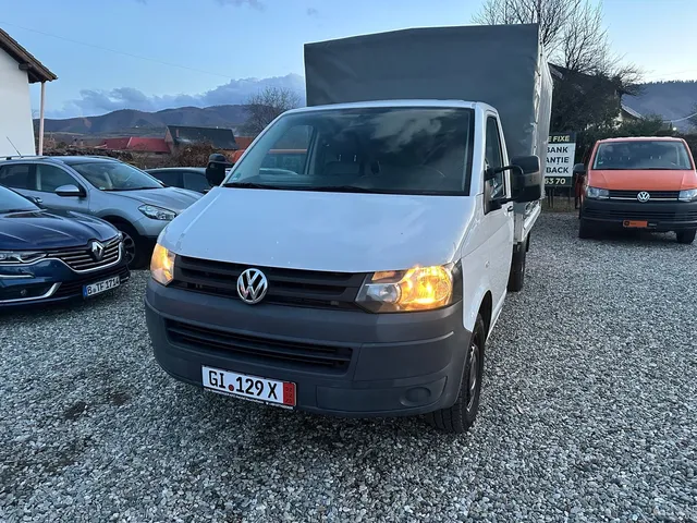 VOLKSWAGEN TRANSPORTER