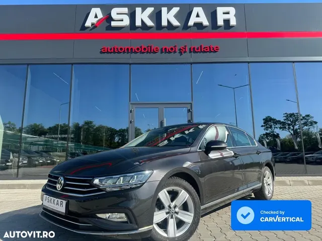 VOLKSWAGEN PASSAT