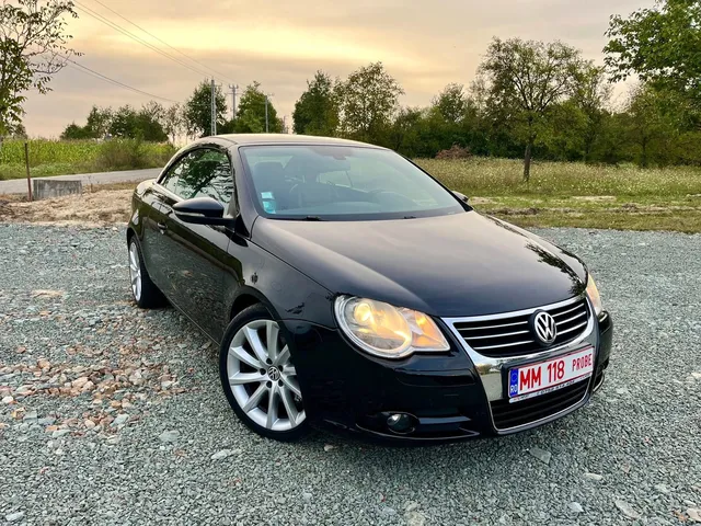 VOLKSWAGEN EOS