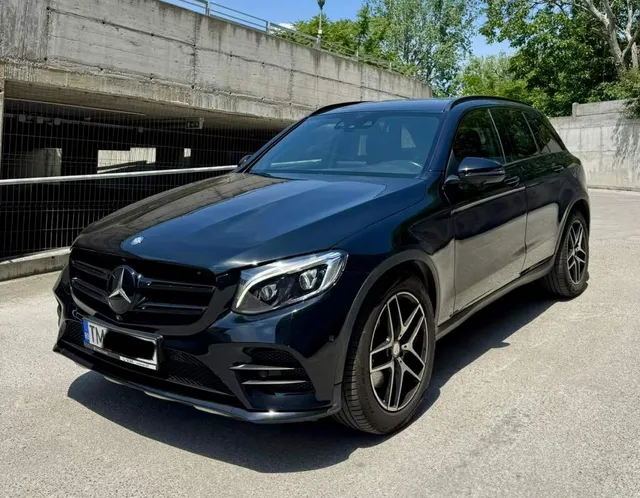 MERCEDES-BENZ GLC
