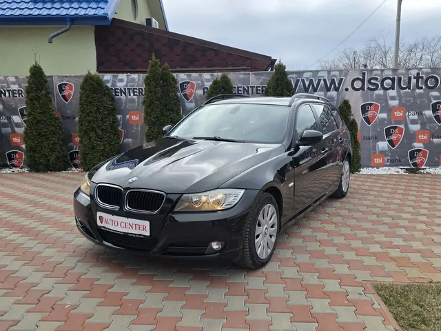 BMW 3 SERIES