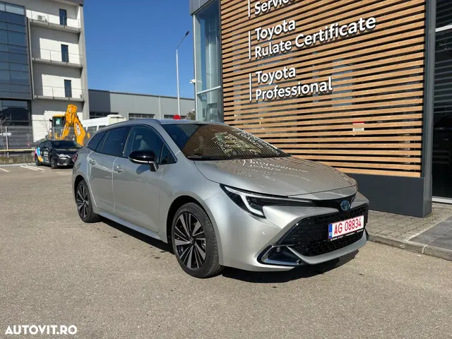 TOYOTA COROLLA