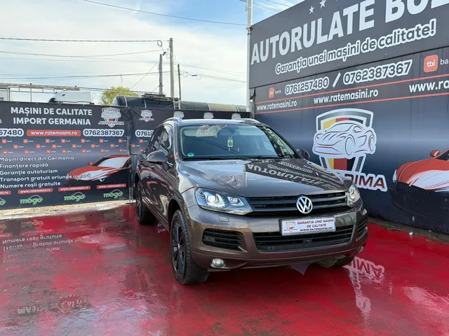 VOLKSWAGEN TOUAREG