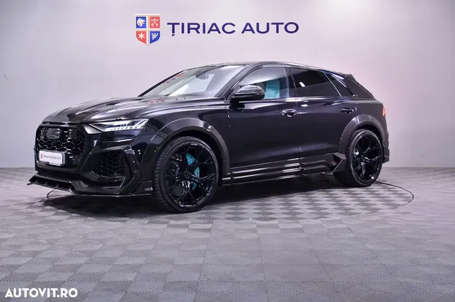 AUDI RS Q8