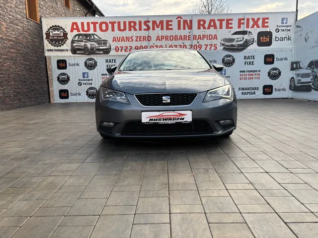 SEAT LEON
