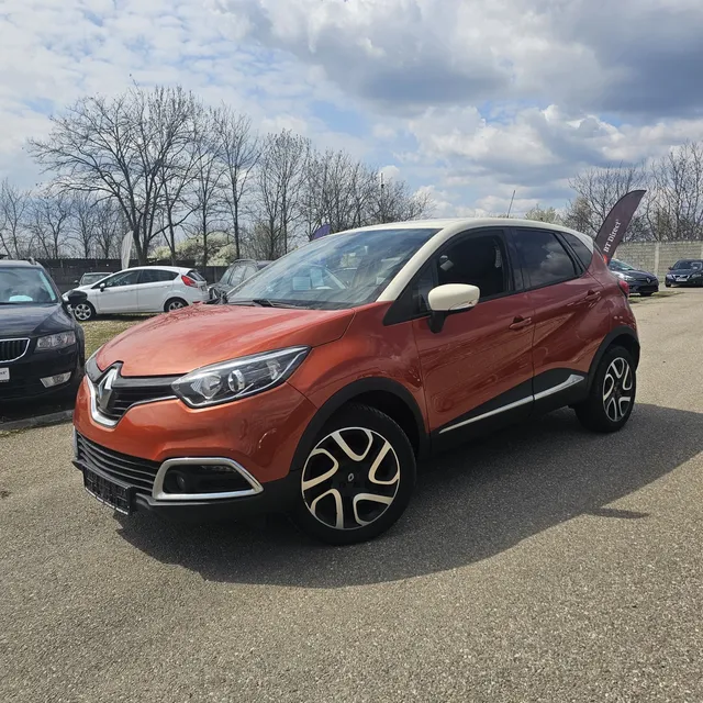 RENAULT CAPTUR