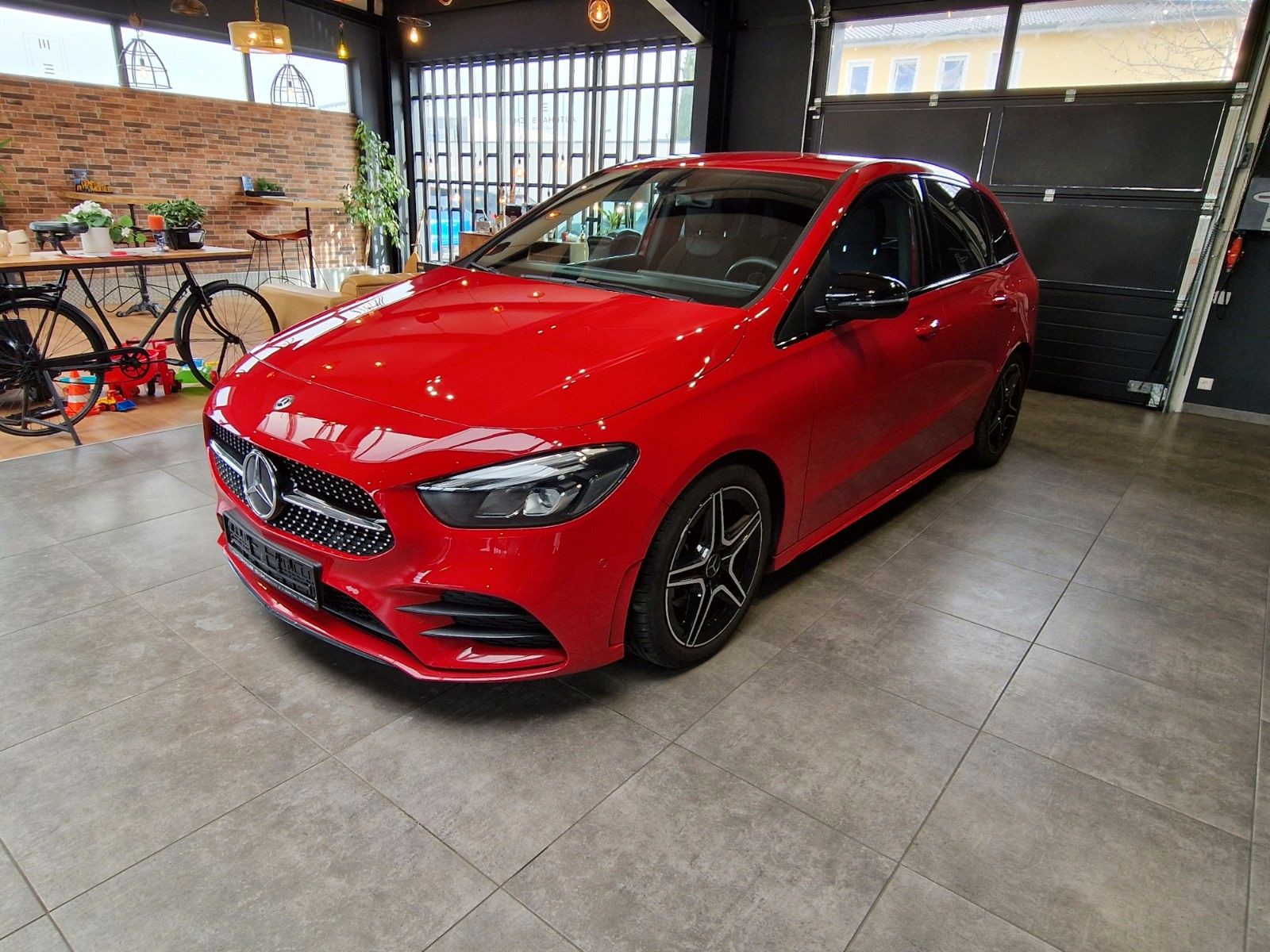 MERCEDES-BENZ B CLASS