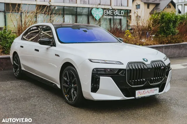 BMW 7 SERIES
