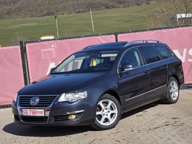 VOLKSWAGEN PASSAT