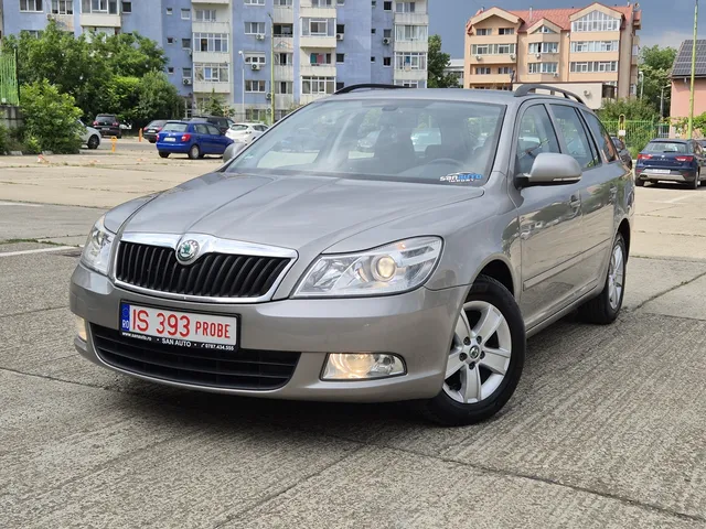 SKODA OCTAVIA