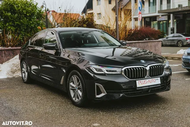 BMW 5 SERIES