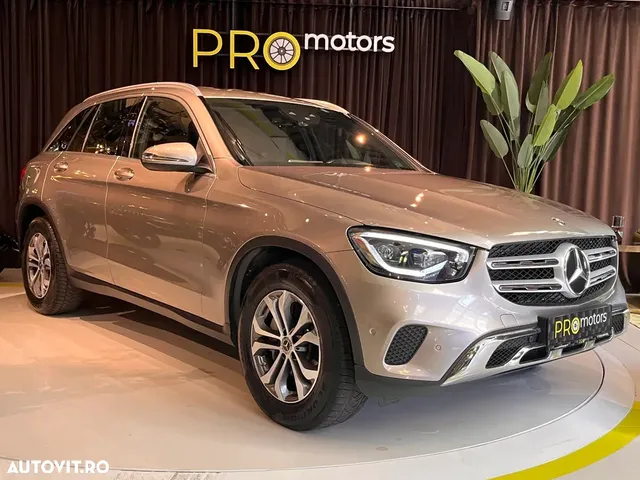 MERCEDES-BENZ GLC