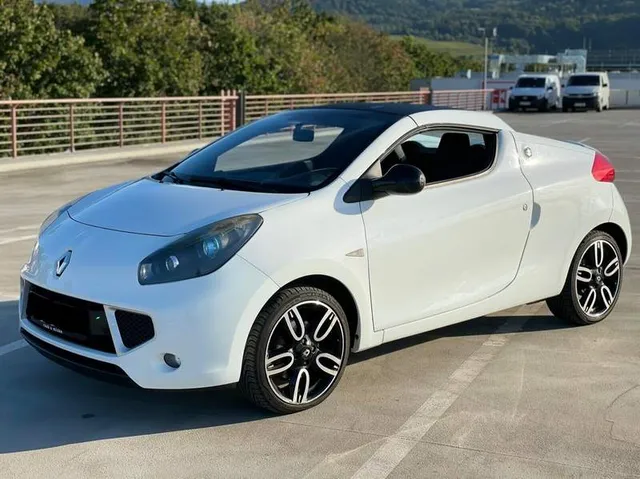 RENAULT WIND