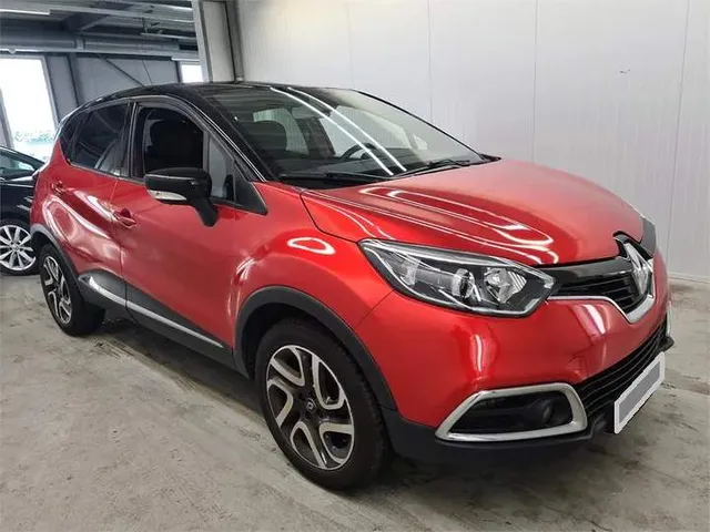 RENAULT CAPTUR