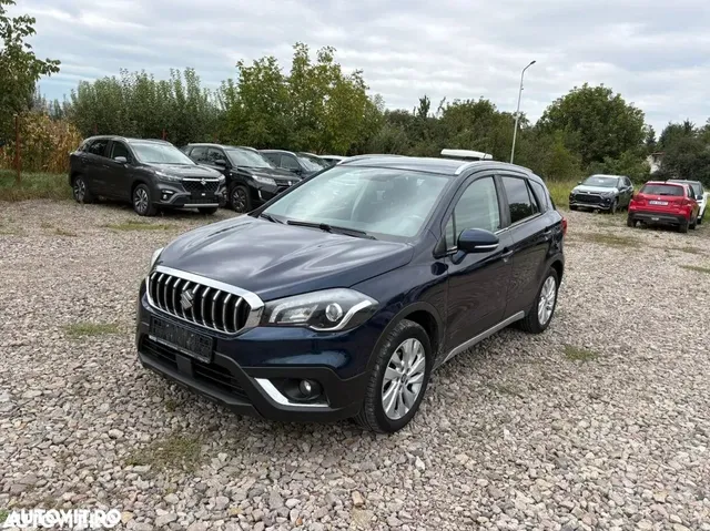 SUZUKI S-CROSS