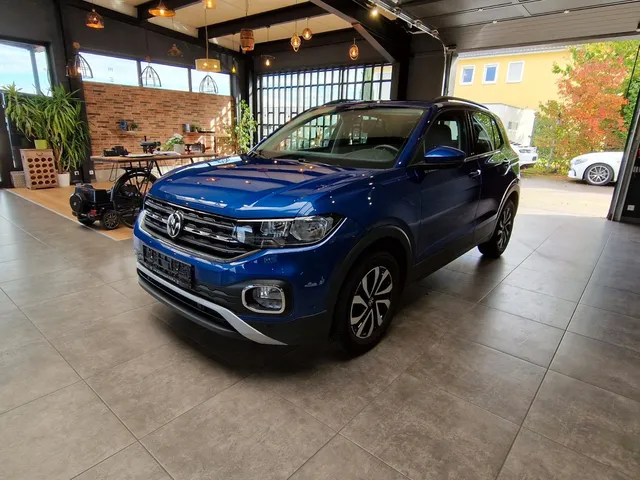 VOLKSWAGEN T-CROSS