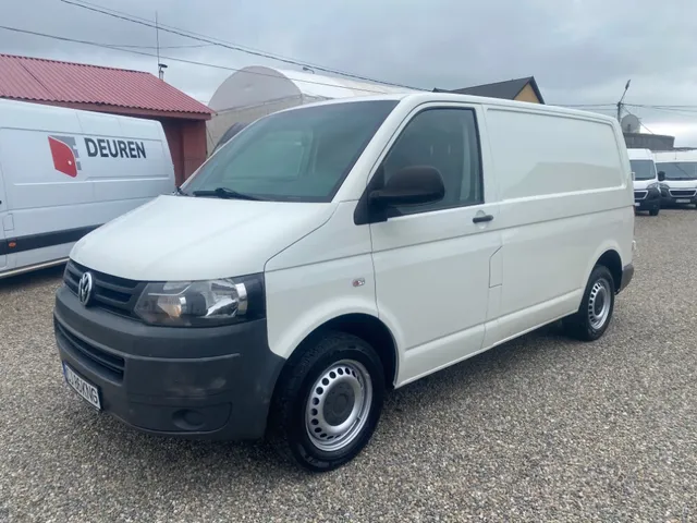 VOLKSWAGEN TRANSPORTER