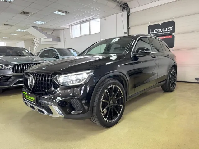 MERCEDES-BENZ GLC