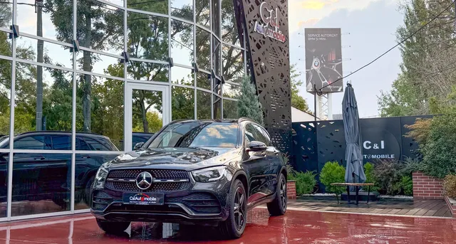 MERCEDES-BENZ GLC