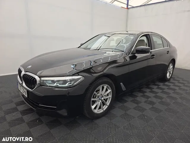 BMW 5 SERIES