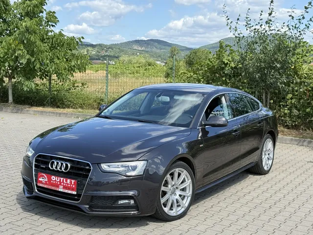 AUDI A5