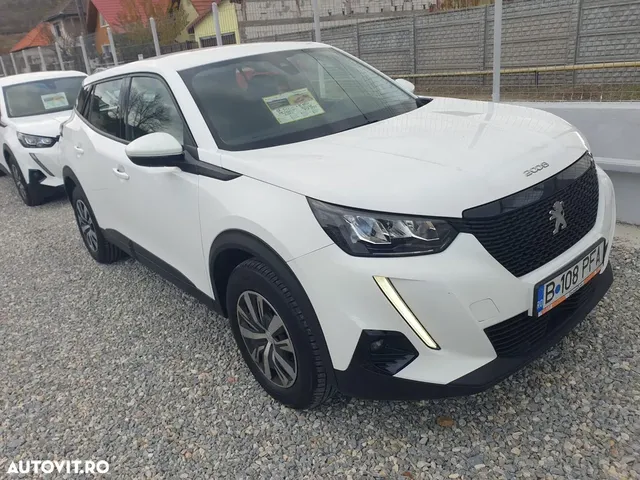 PEUGEOT 2008