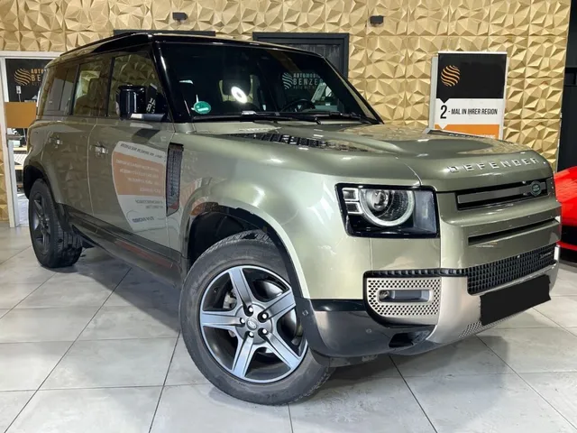 LAND ROVER DEFENDER