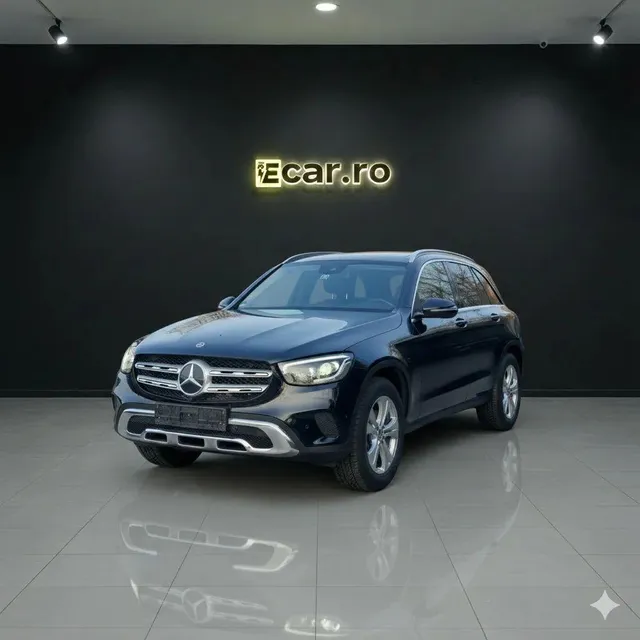 MERCEDES-BENZ GLC