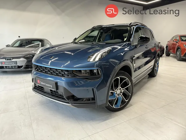LYNK & CO 01