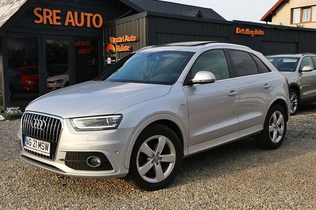 AUDI Q3
