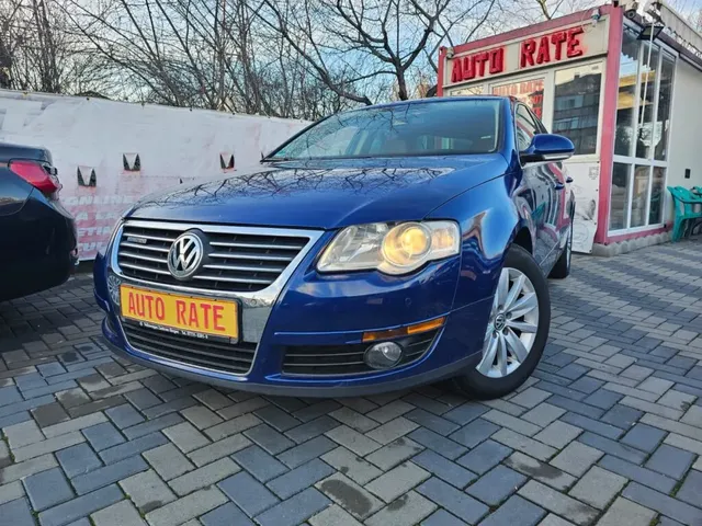 VOLKSWAGEN PASSAT