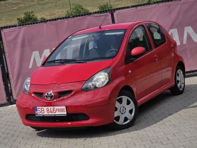 TOYOTA AYGO