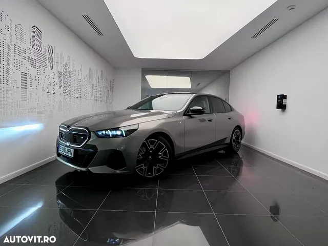 BMW I5
