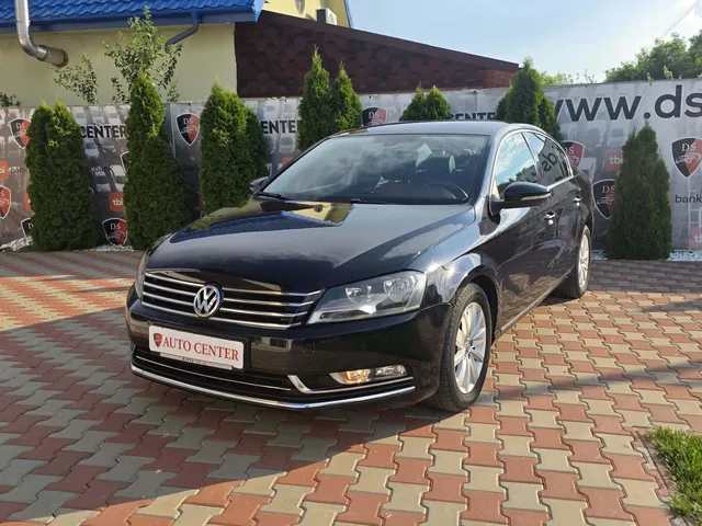 VOLKSWAGEN PASSAT