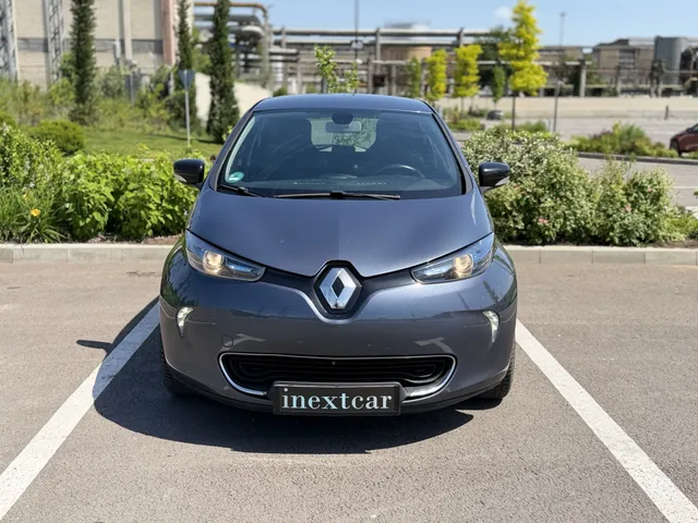 RENAULT ZOE