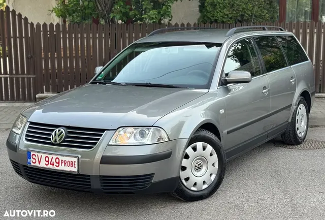 VOLKSWAGEN PASSAT