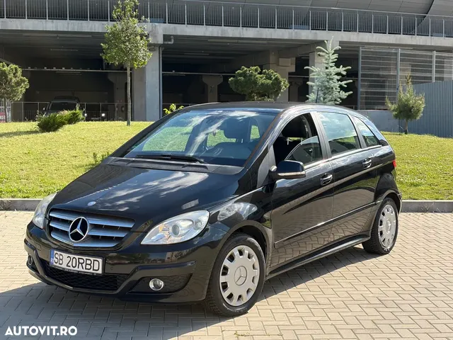 MERCEDES-BENZ B CLASS
