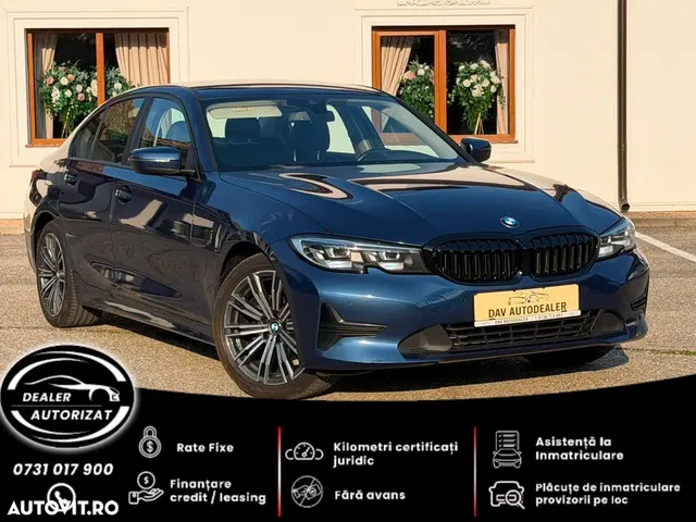 BMW 3 SERIES