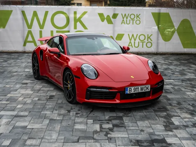PORSCHE 911 TURBO