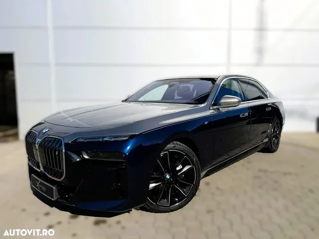BMW I7
